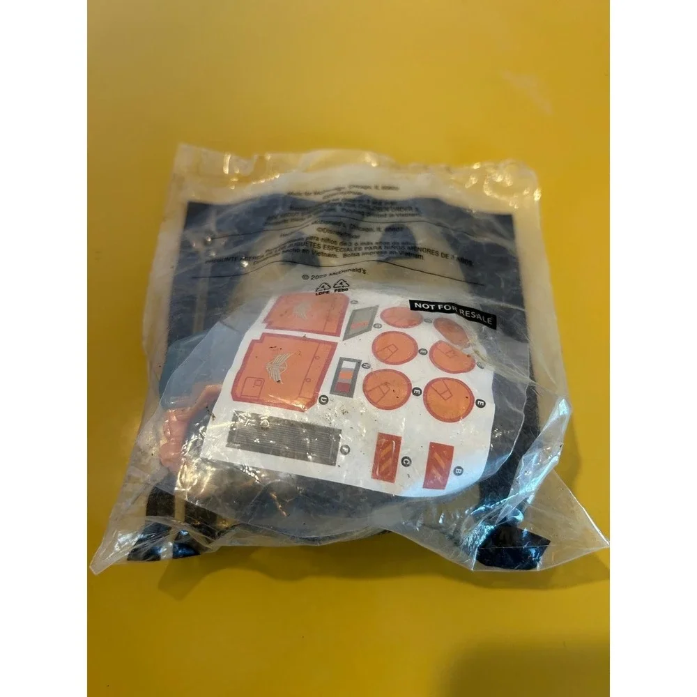 McDonald's LightYear Darby Driving the Star Command Vehicle Happy Meal Toy NIP#6